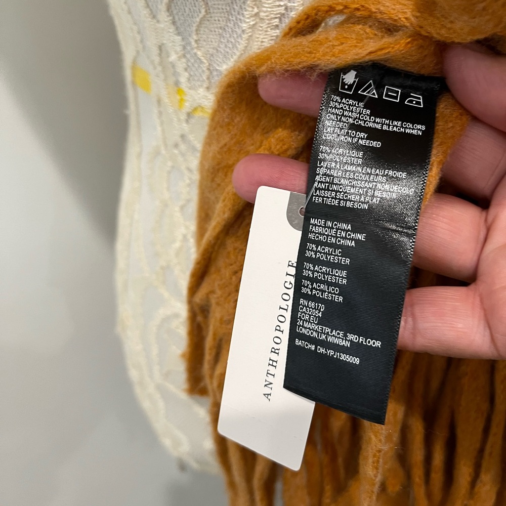 Anthropologie Orange‎ Fringe Oversized  Scarf NWT - Picture 3 of 6